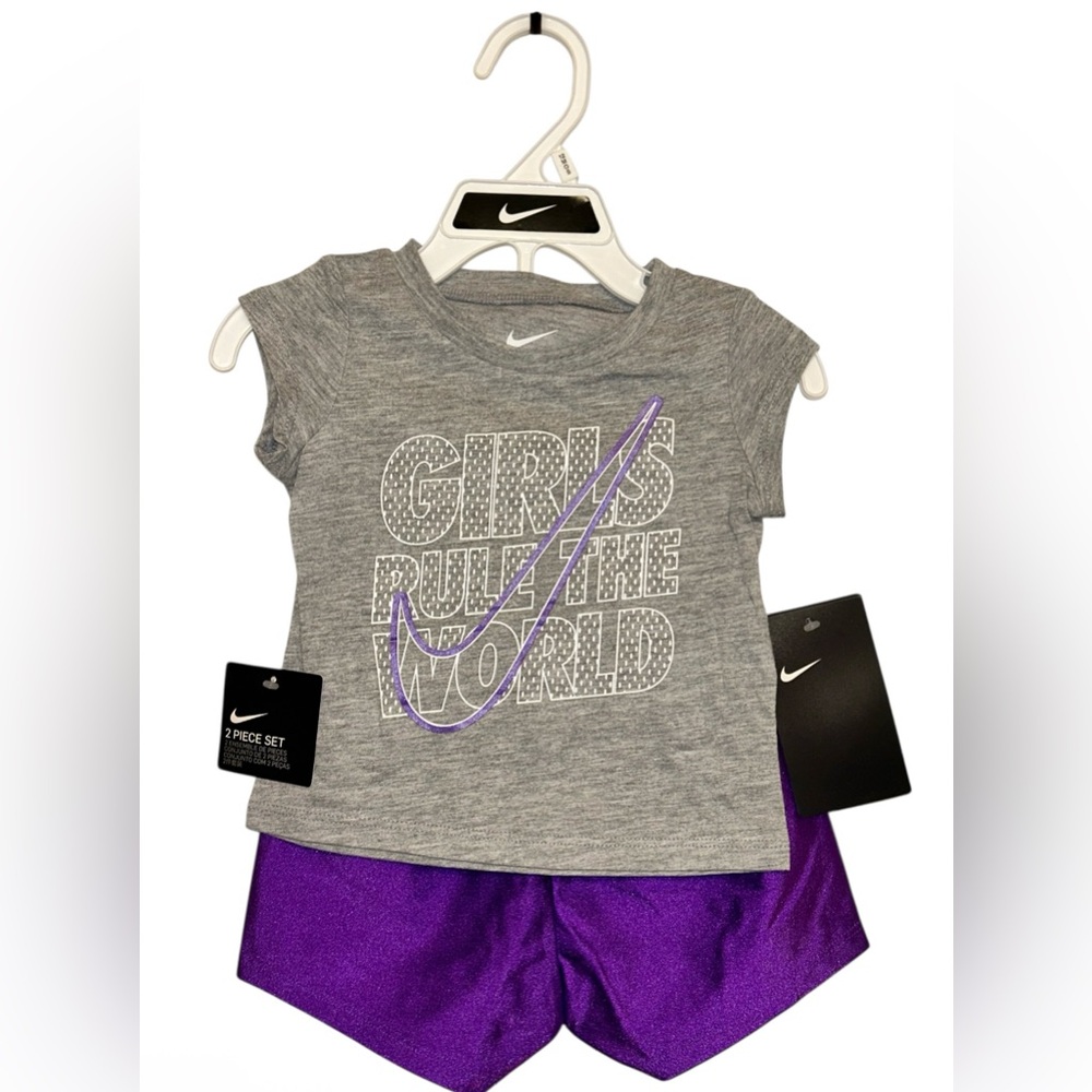 Nike WILD BEREY Matching Set Short Sleeve Tee | 12 Months | 2 Piece